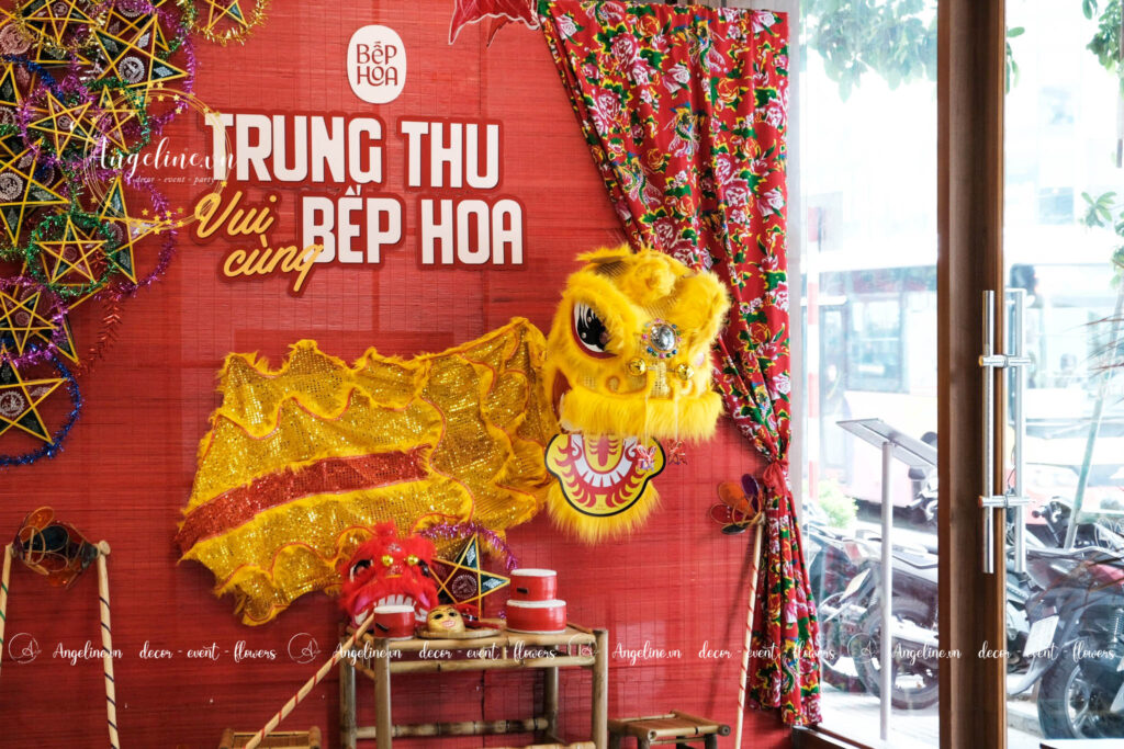 trang trí trung thu tại nhà hàng Bếp Hoa