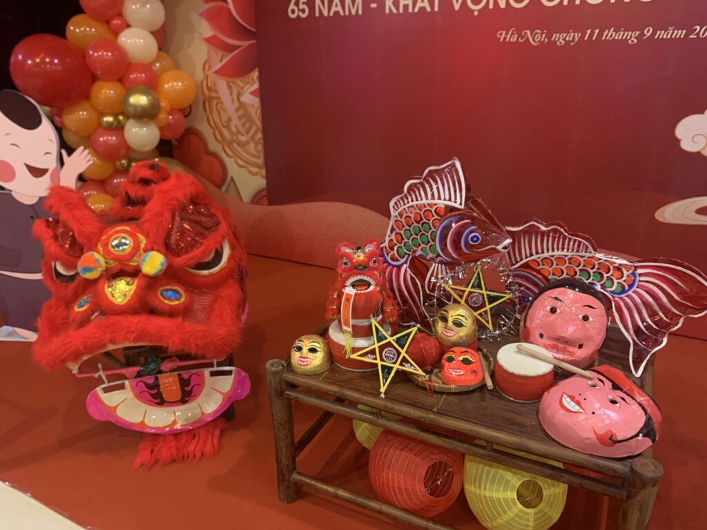 Trung thu tại bệnh viện phổi trung ương