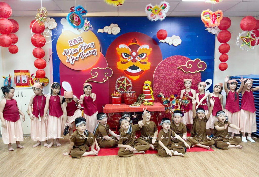 Trang trí trung thu lớp học