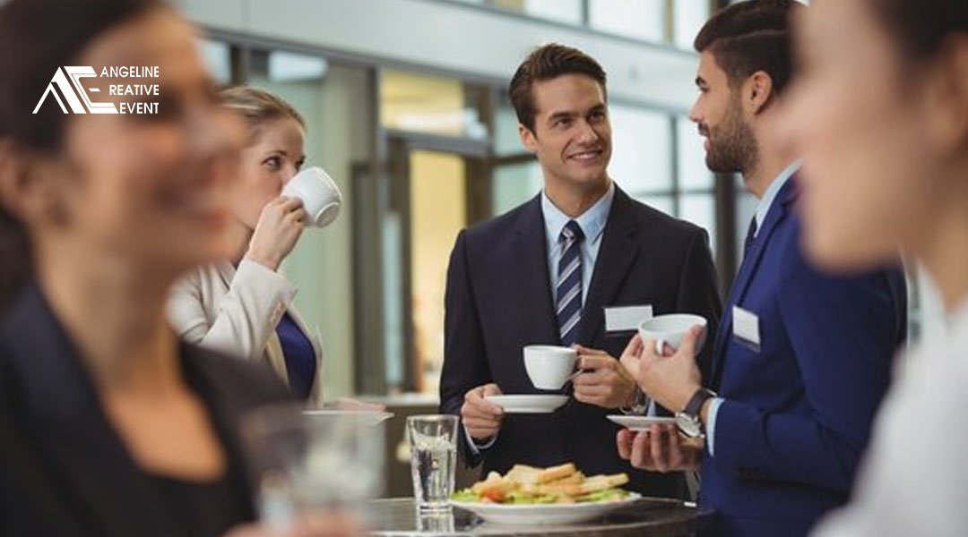 Business Breakfast
