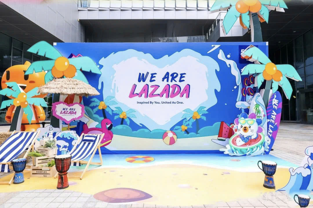 Family Day - Lazada