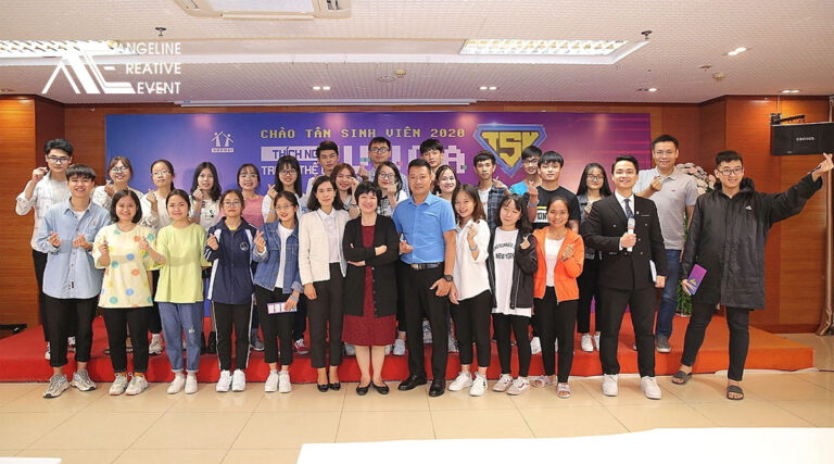 Sự kiện chào đón tân sinh viên