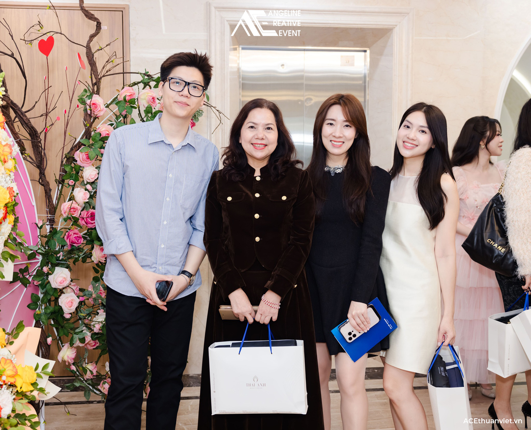 Khai trương Thái Anh Beauty Center