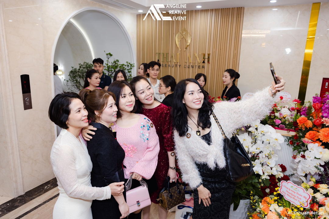 Khai trương Thái Anh Beauty Center