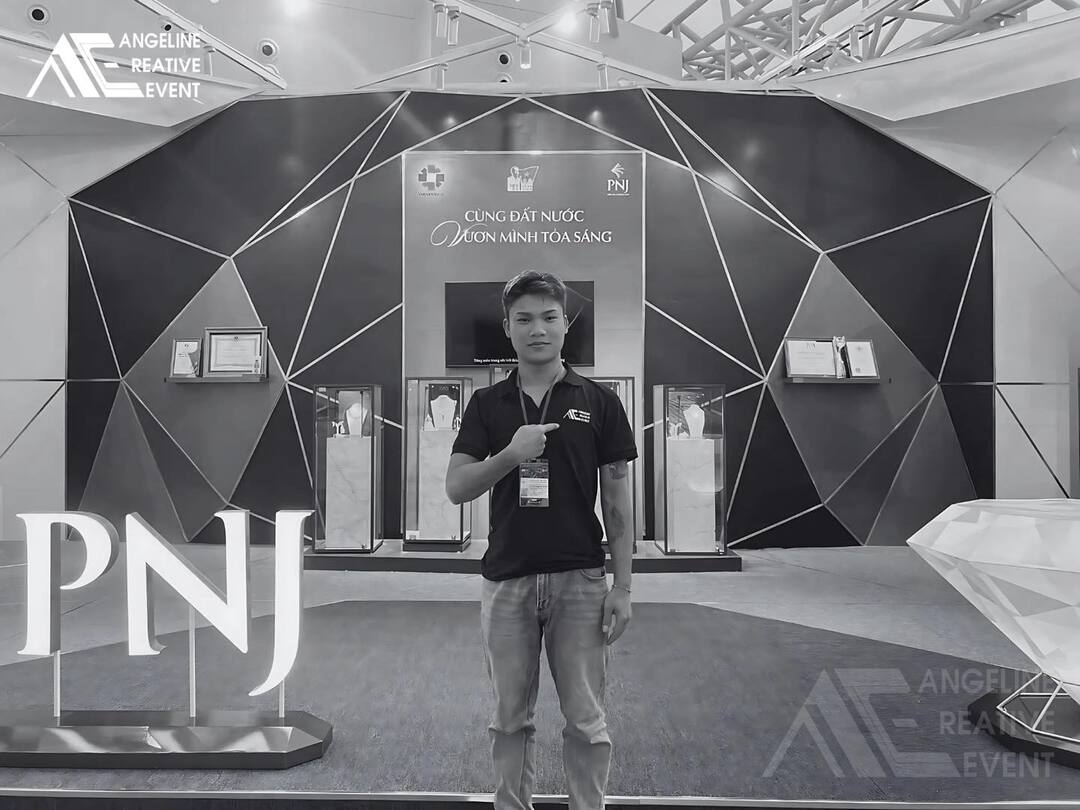 Thi công gian hàng triển lãm PNJ