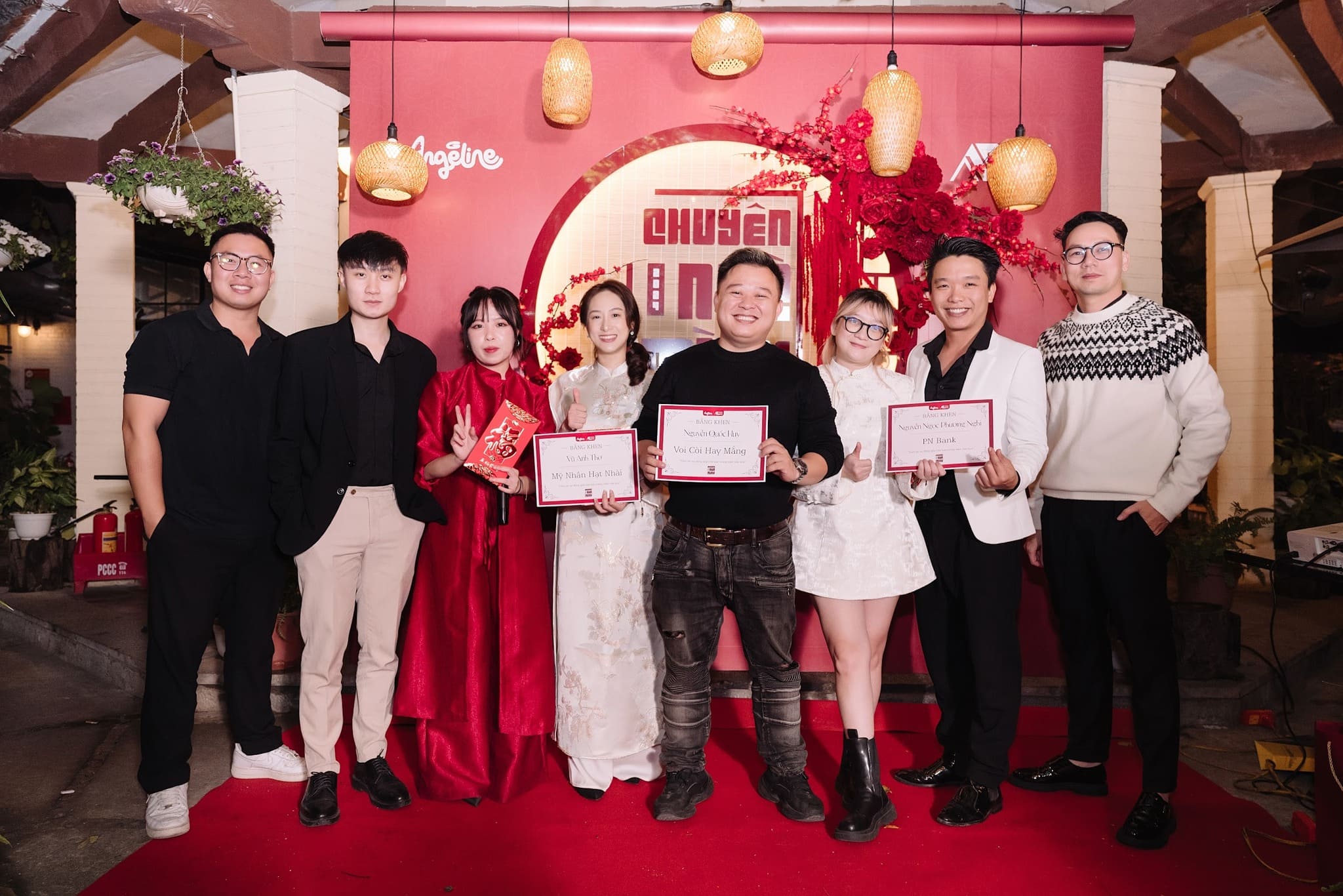 year end party chuyện nhà mình