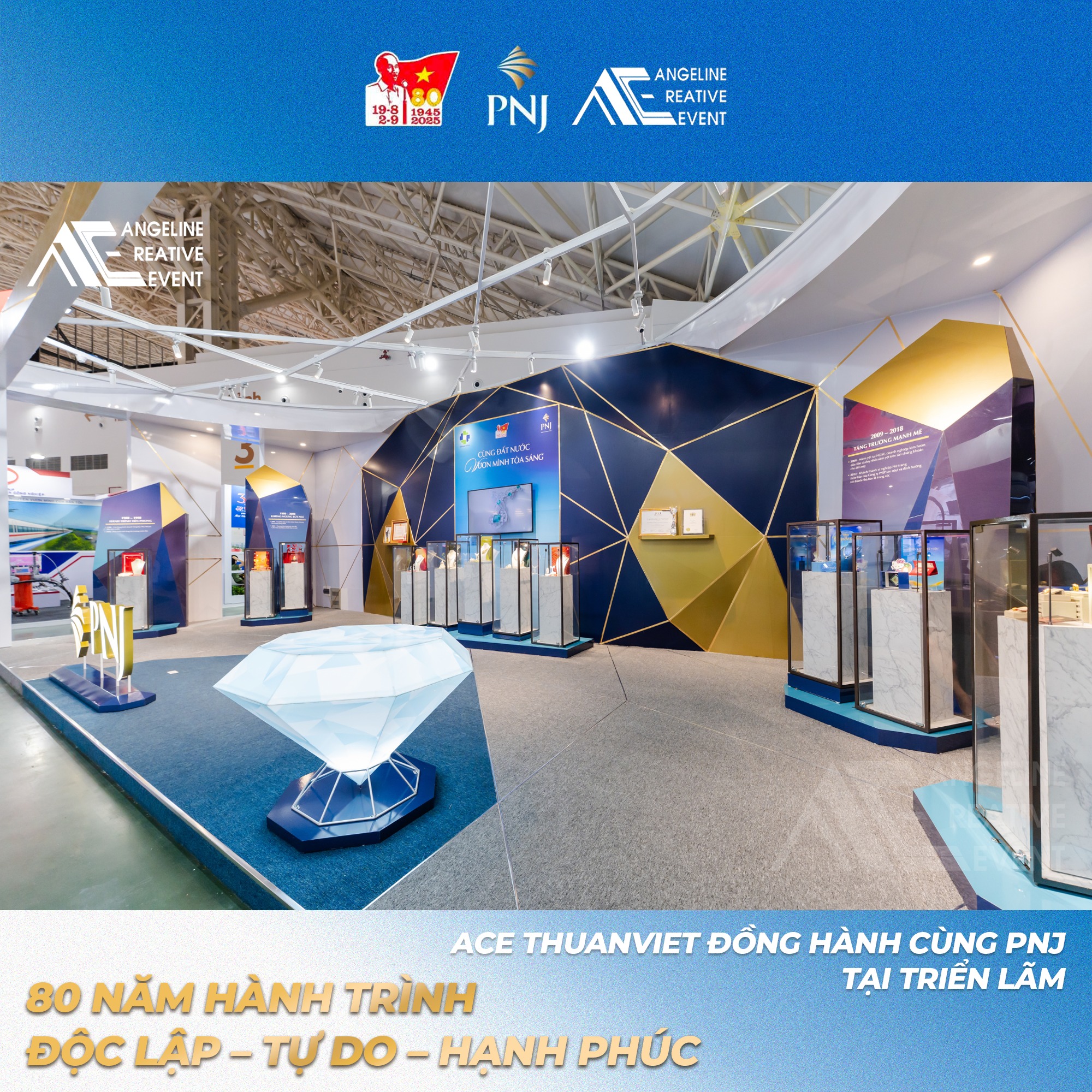 Gian hàng PNJ tại VEC