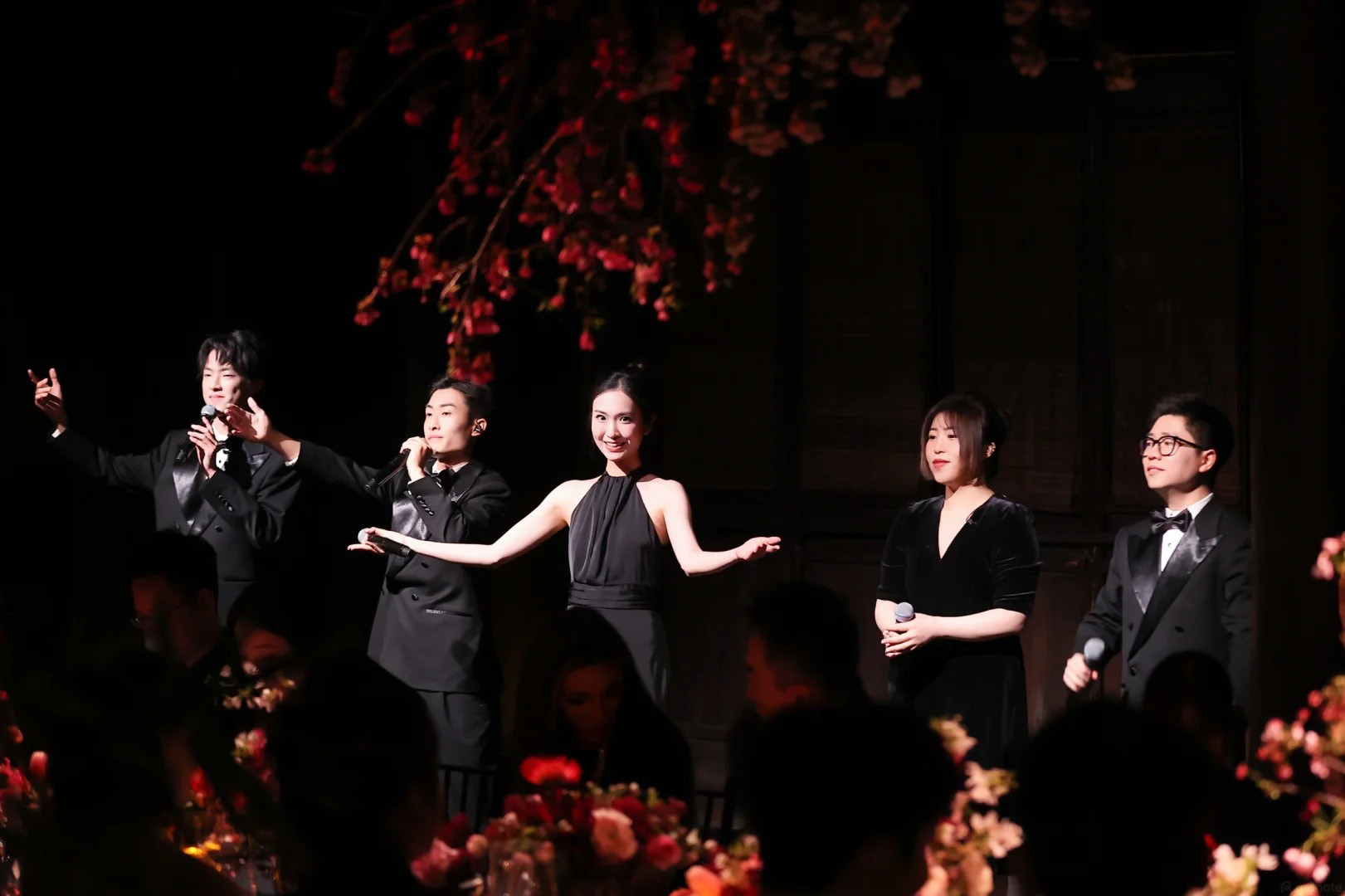Gala Dinner tri ân khách hàng và đối tác doanh nghiệp