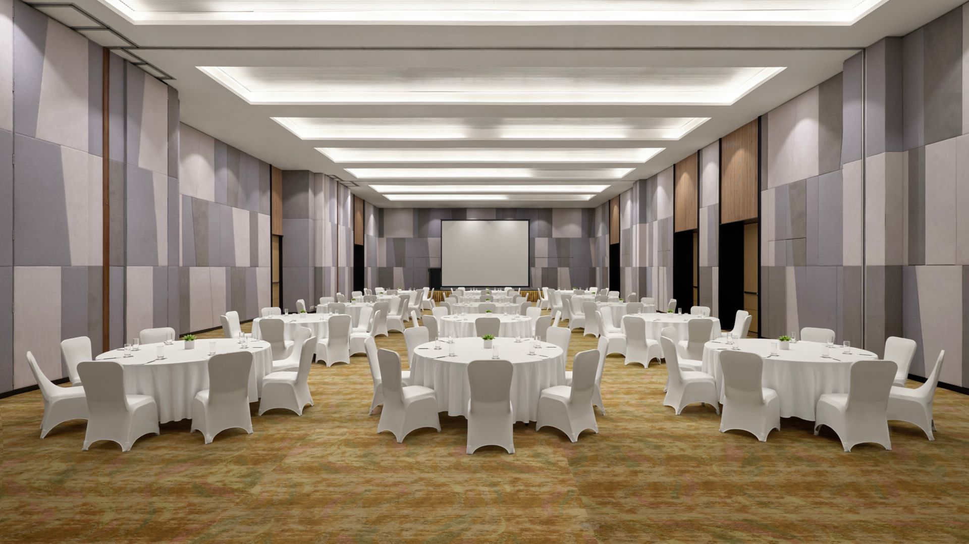 Elite Ballroom Sheraton Hanoi West cho Year End Party tại Hà Nội